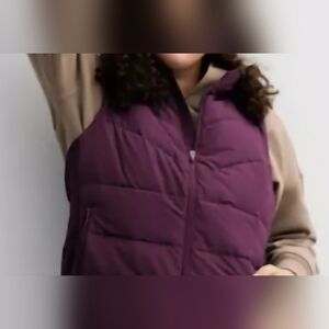 NWT Tek Gear Puffer vest Plum‎ womens